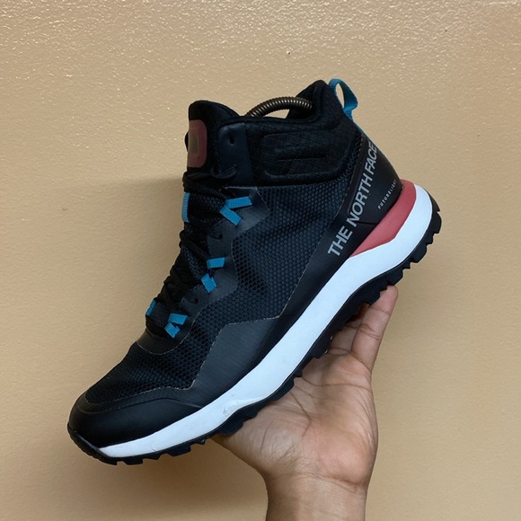 The North Face Activist Mid FUTURELIGHT Hiking Boots - Picture 10 of 17
